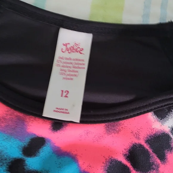 Cropped Rashguard - Picture 3 of 4